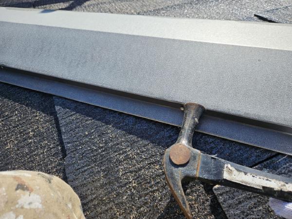 サイディング壁　外壁塗装　サイディングボード　セラコートアクア　UVプロテクトDFクリヤー　直貼り工法　通気工法　シーリング　コーキング　コロニアルNEO　屋根塗装　グランセラベスト