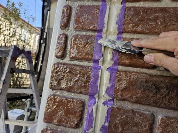 サイディング壁　外壁塗装　サイディングボード　セラコートアクア　UVプロテクトDFクリヤー　直貼り工法　通気工法　シーリング　コーキング　コロニアルNEO　屋根塗装　グランセラベスト