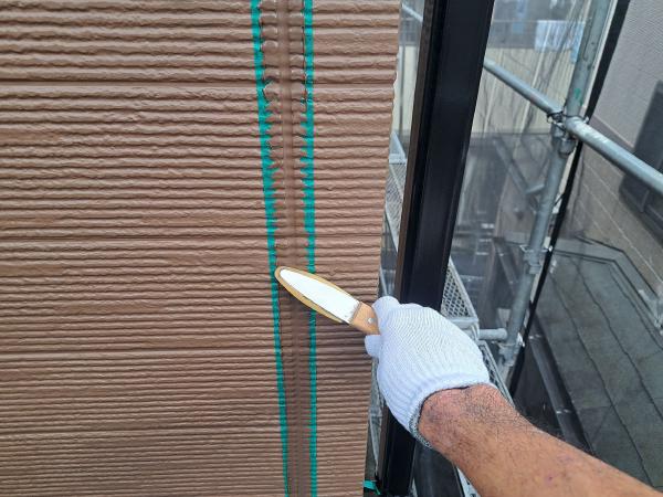 柏市外壁屋根塗装のシャイン　施工事例　サイディング壁　外壁　ディプロマットスター　　コロニアルNEO　屋根リフォーム　シーリング　コーキング