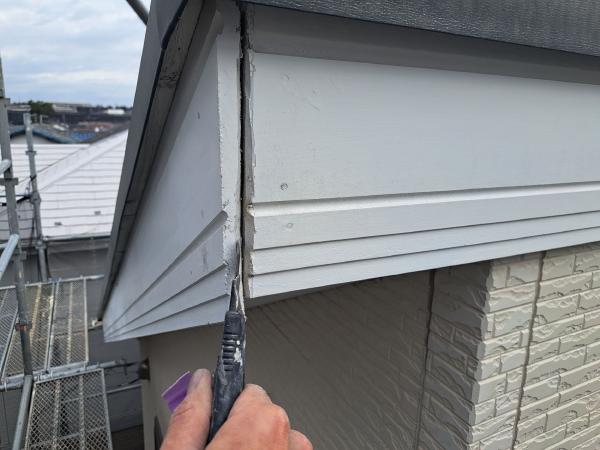 柏市　外壁塗装　屋根改修　屋根リフォーム　サイディング外壁　セラコートアクア　ディプロマットスター　シーリング　コーキング　擬集破断　ハットジョイナー　ボンドブレーカーVカット
