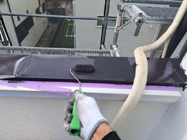 柏市シャイン　柏市外壁塗装　モルタル外壁　セラコートアクア　シーリング　コーキング 大工工事　Uカット