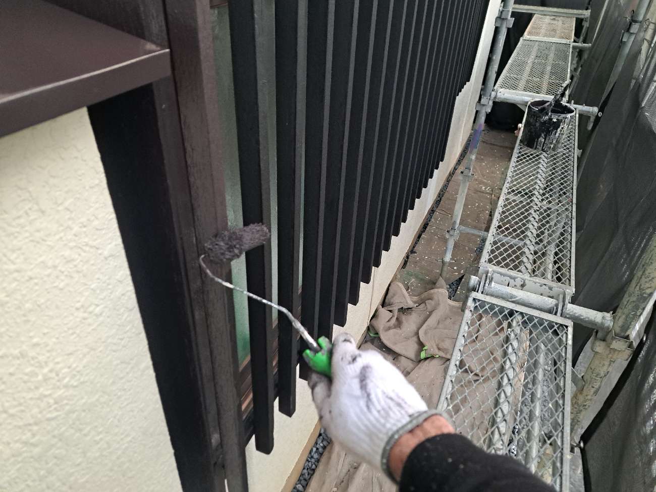 柏市シャイン　柏市外壁塗装　モルタル外壁　セラコートアクア　シーリング　コーキング 大工工事　Uカット