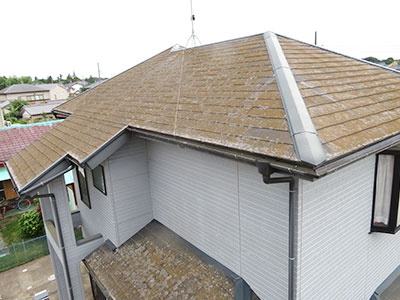 屋根の劣化症状の原因と対策