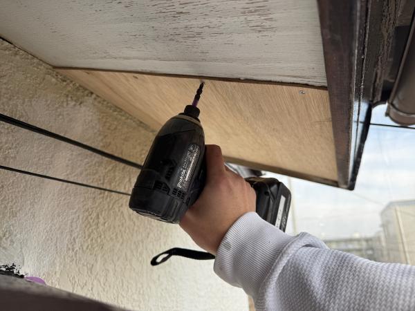 柏市シャイン　柏市外壁塗装　モルタル外壁　セラコートアクア　シーリング　コーキング 大工工事　Uカット