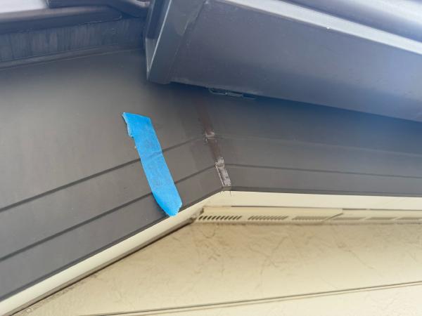 流山市 窯業系サイディング壁 外壁塗装 屋根平板瓦のメンテナンスパーフェクトトップ塗装　平板瓦の屋根　シーリング補修