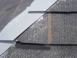 スレート屋根の割れ補修4