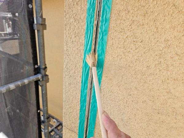 サイディング壁　外壁塗装　サイディングボード　セラコートアクア　UVプロテクトDFクリヤー　直貼り工法　通気工法　シーリング　コーキング　コロニアルNEO　屋根塗装　グランセラベスト