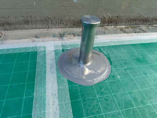 柏市　外壁屋根塗装工事のシャイン　大成パルコン　陸屋根　屋上　　防水工事　通気緩衝工法　断熱ブロック　通気緩衝工法