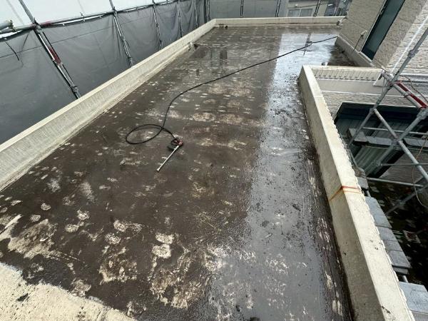 柏市　外壁屋根塗装工事のシャイン　大成パルコン　陸屋根　屋上　　防水工事　通気緩衝工法　断熱ブロック