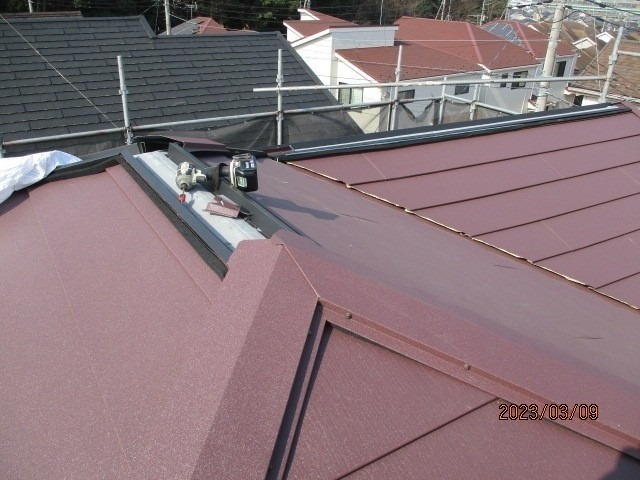 千葉県流山市　外壁塗装屋根カバースーパーガルテクト役物撤去棟包取付