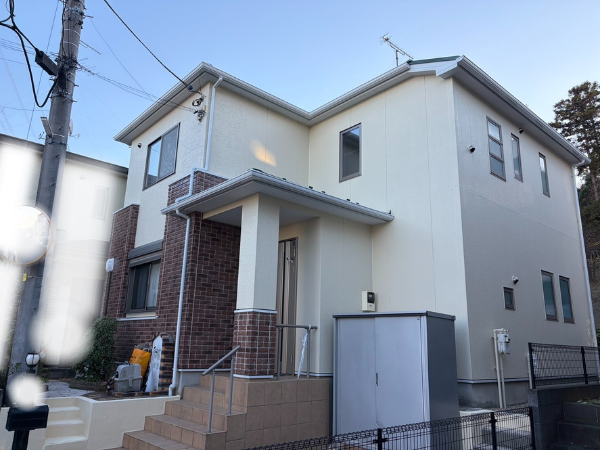 サイディング壁 外壁塗装 サイディングボード セラコートアクア UVプロテクトDFクリヤー 直貼り工法 通気工法 シーリング コーキング コロニアルNEO 屋根塗装 グランセラベスト