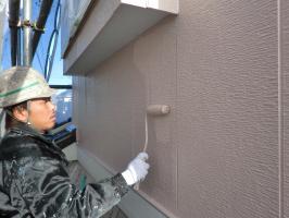 千葉県松戸市O様邸の外壁塗装と屋根塗装工程：下塗り