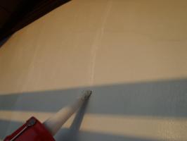 千葉県松戸市A様邸の外壁塗装と屋根塗装工程：クラック補修