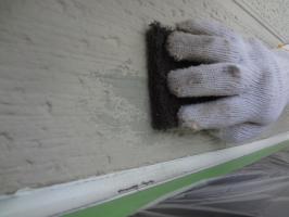 千葉県松戸市S様邸の外壁塗装と屋根塗装工程：ベランダ周辺の外壁劣化箇所
