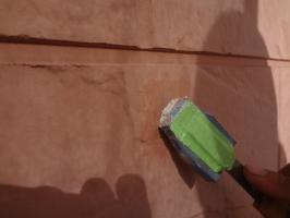 千葉県松戸市O様邸の外壁塗装と屋根塗装工程：釘周りのパテ補修