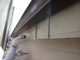 千葉県松戸市S様邸の外壁塗装と屋根塗装工程：ファイン浸透造膜シーラー