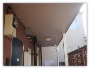 柏市の外壁塗装と屋根塗装の軒天の施工前写真