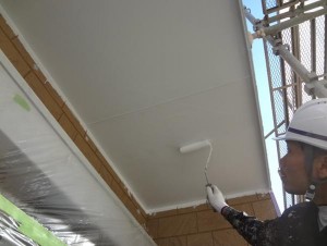 千葉県柏市M様邸の外壁塗装と屋根塗装工程：軒天