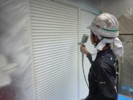 千葉県印西市H様邸の外壁塗装と屋根塗装工程：上塗り1回目