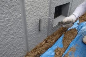 千葉県成田市M様邸の外壁塗装と屋根塗装工程：上塗り2回目(アートフレッッシュ)
