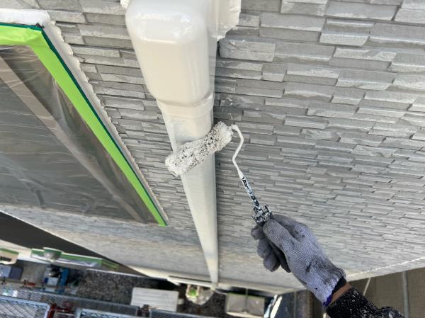 柏市外壁屋根塗装工事のシャイン付帯塗装エアコンカバー
