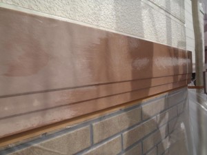 柏市の外壁塗装と屋根塗装の幕板の施工前写真