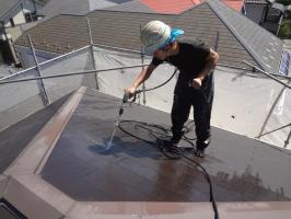千葉県松戸市の屋根塗装工程の高圧洗浄