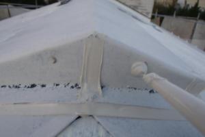 千葉県成田市M様邸の外壁塗装と屋根塗装工程：釘頭のコーキング