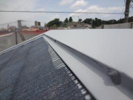 千葉県松戸市S様邸の外壁塗装と屋根塗装工程：釘の打ち込み