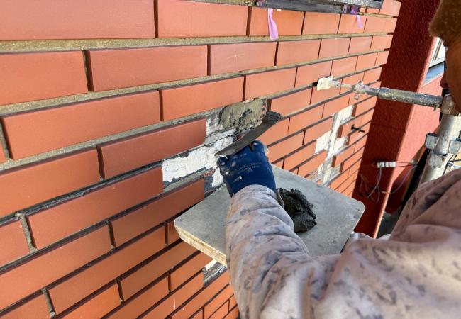 柏市シャイン　外壁塗装　屋根塗装　外壁屋根塗装　マンション　マンション修繕　タイル　タイル修繕　瓦屋根修繕　ラバーロック工法　市川市　ジョイム国府台　賃貸マンション　打診調査　タイル落下