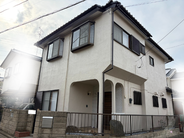 柏市シャイン　柏市外壁塗装　モルタル外壁　セラコートアクア　シーリング　コーキング 大工工事