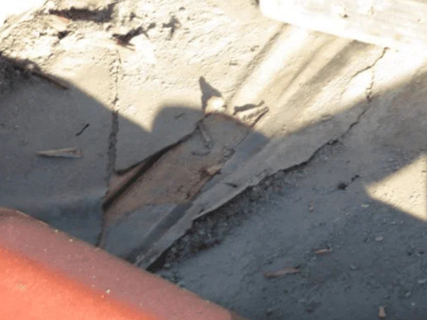 柏市　シャイン　外壁塗装　外壁屋根塗装　現地調査　建物診断　直貼り工法　通気工法　難付着サイディング　棟板金　チョーキング　塗れない屋根　パミール　コロニアル　積水ハウス　ガスケット